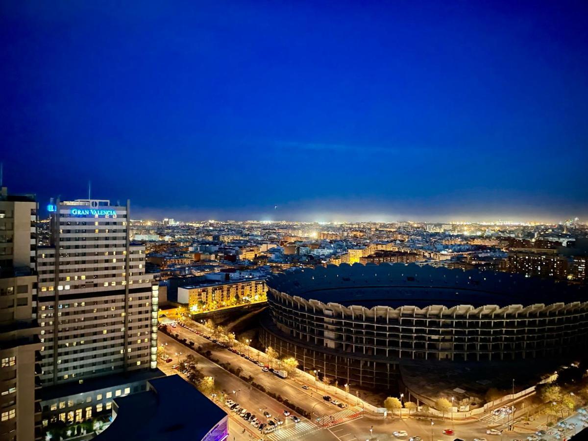 Dama Iberica Apartment Valencia Bagian luar foto